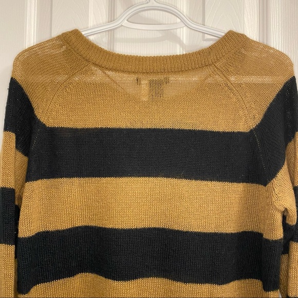 H&M - Cozy Striped Knit Sweater - Picture 5 of 7